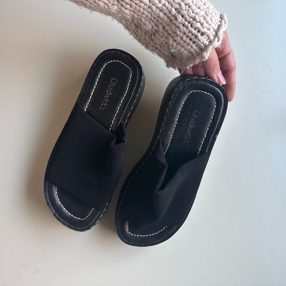 Chadwicks Black Casual Slide Sandals - Picture 4 of 4